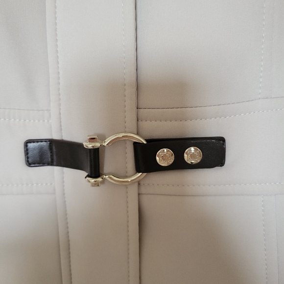 Ivanka Trump trench coat - Picture 6 of 8